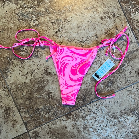 Frankie’s Bikinis “Tia” Bikini Bottom - Picture 5 of 7